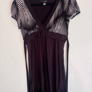 Hypnotik large V-cut dress / Tunic